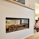 The Nook With Parking, Sleeps 2