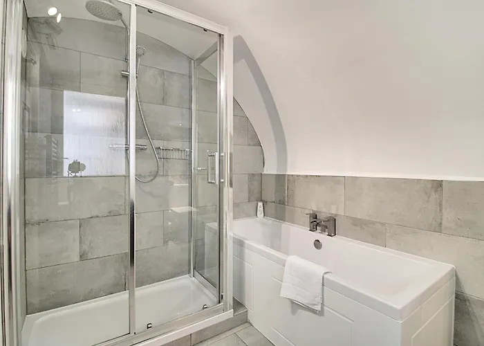 The Nook With Parking, Sleeps 2 Apartamento