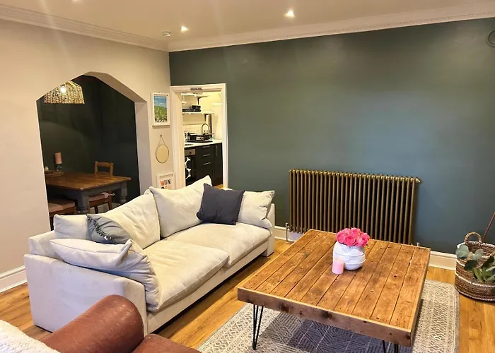 The Nook With Parking, Sleeps 2