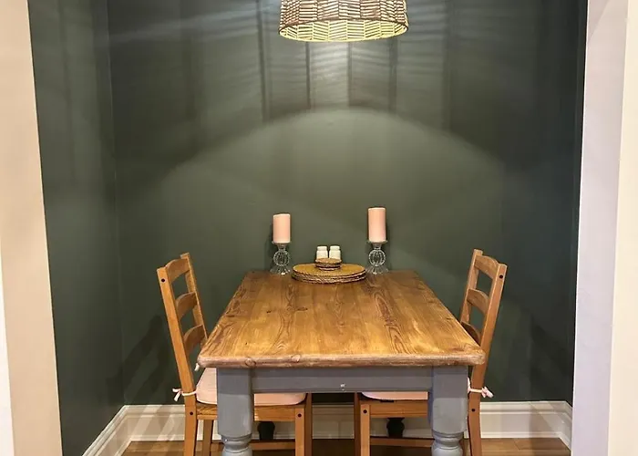 Apartamento The Nook With Parking, Sleeps 2